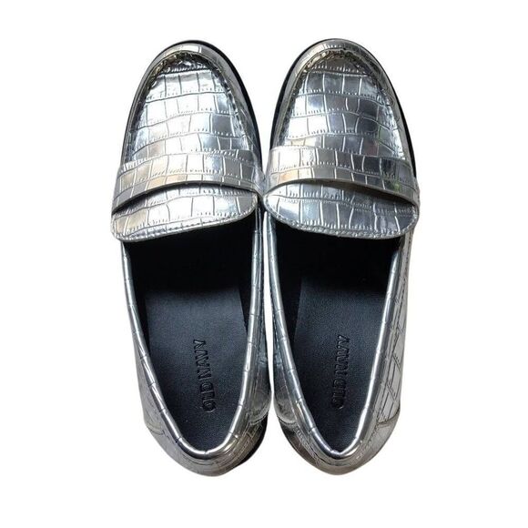 Old Navy NWOT Silver Chunky Loafers Size 6 - Picture 1 of 13